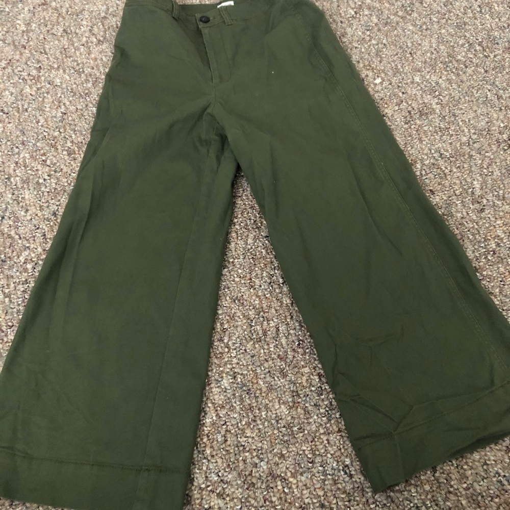Wide leg pants